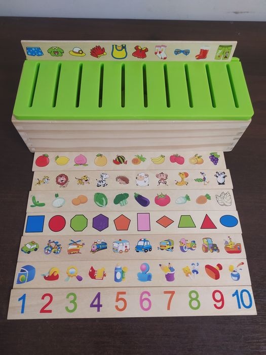 Дерев'яний сортер монтесорі