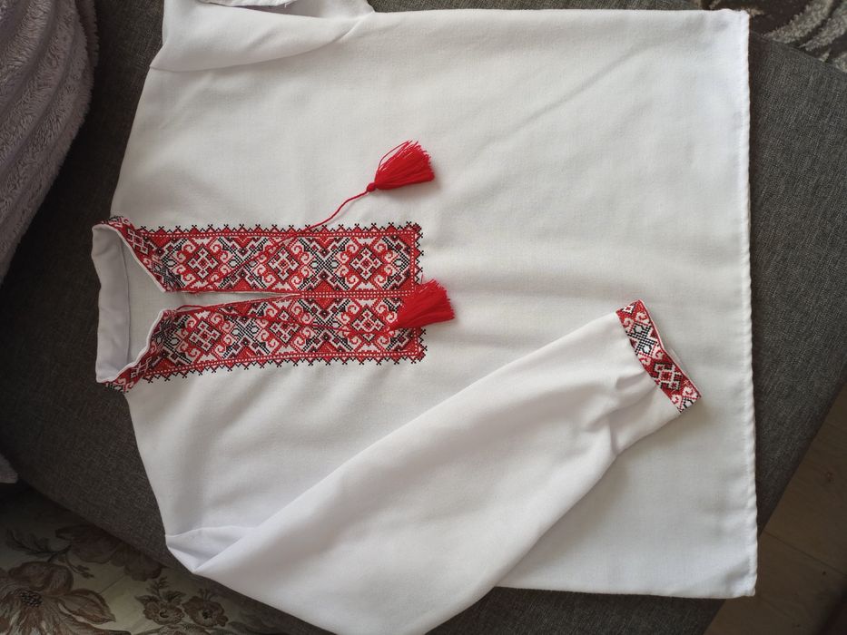 Вишиванка на підлітка