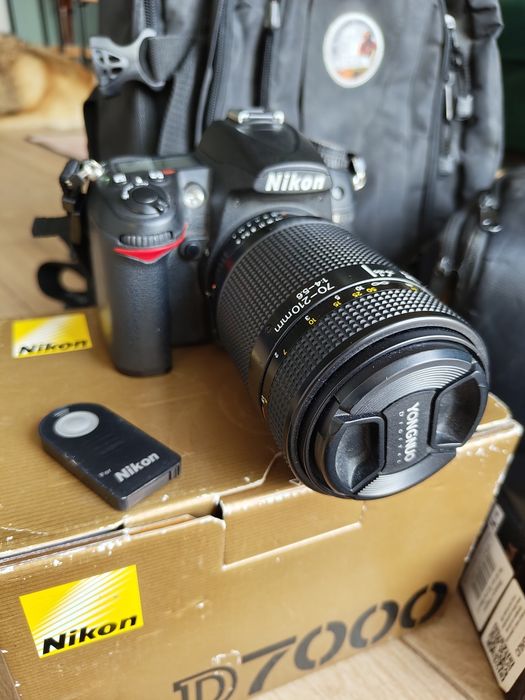 Nikon D7000 przeb. 17533 Nikkor 70-210mm, Yongnuo 35mm i cały zestaw