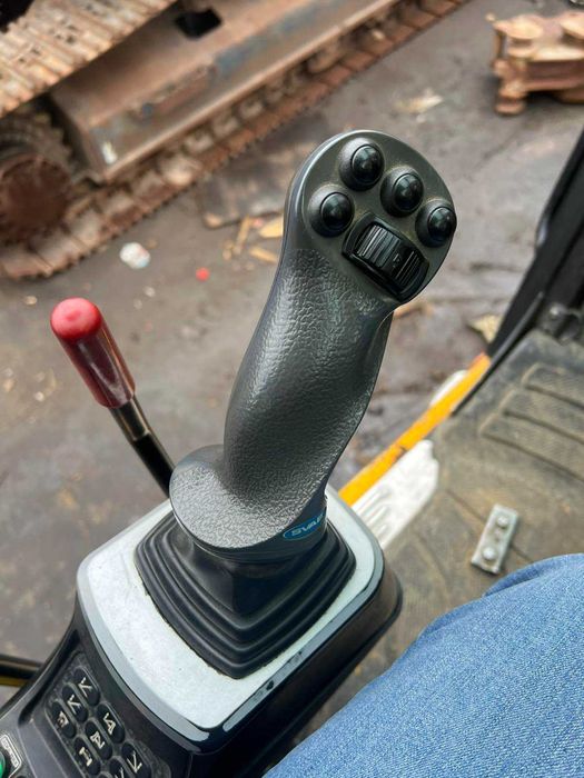 Колісний екскаватор JCB JS 145 W