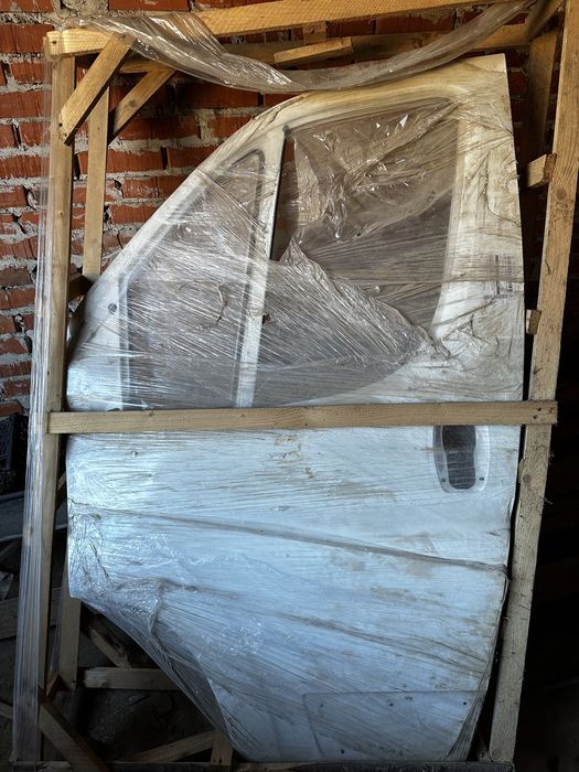 Передня ліва дверка пежо боксер 2013 р.в.