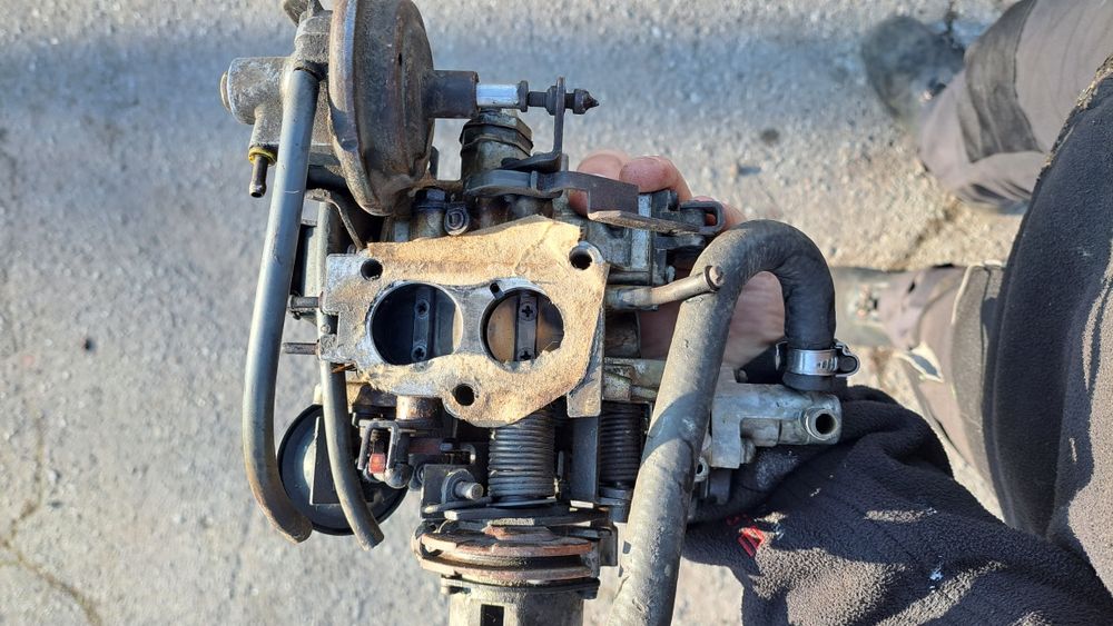 Карбюратор пирбург 2е pierburg 2e golf jetta passat audi 80