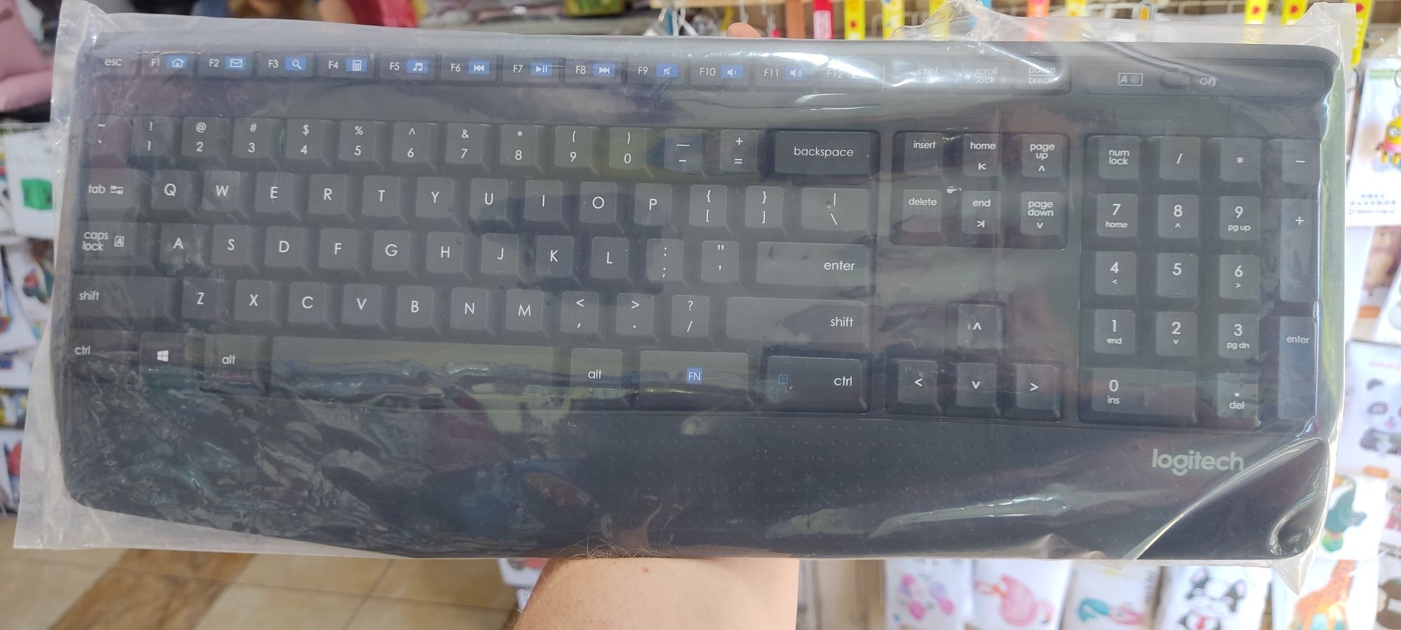 Клавіатура Logitech K345 та мишка