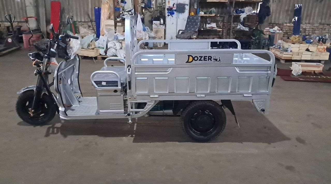 Dozer Model-3 електроцикл новий 1500 вт
