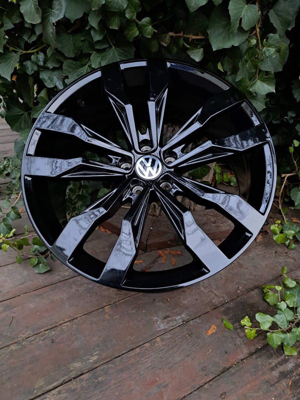 Диски R20 5x112 на VW Tiguan Skoda