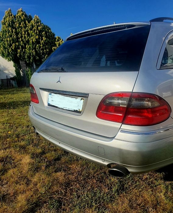 Mercedes-Benz E280 Auto (aceita troca)