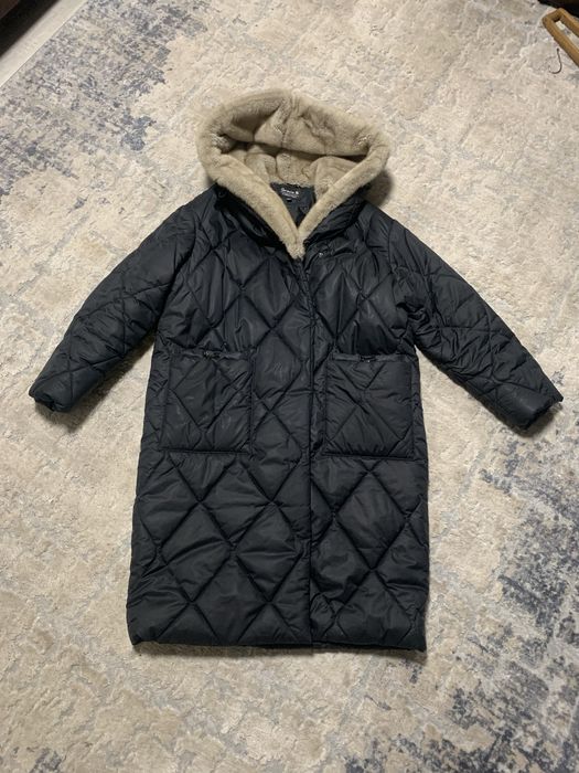 Пуховик жіночий чорний