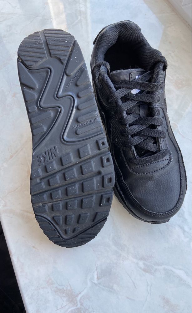 Шкіряні кросівки NIKE AIR MAX 90 LTR BLACK