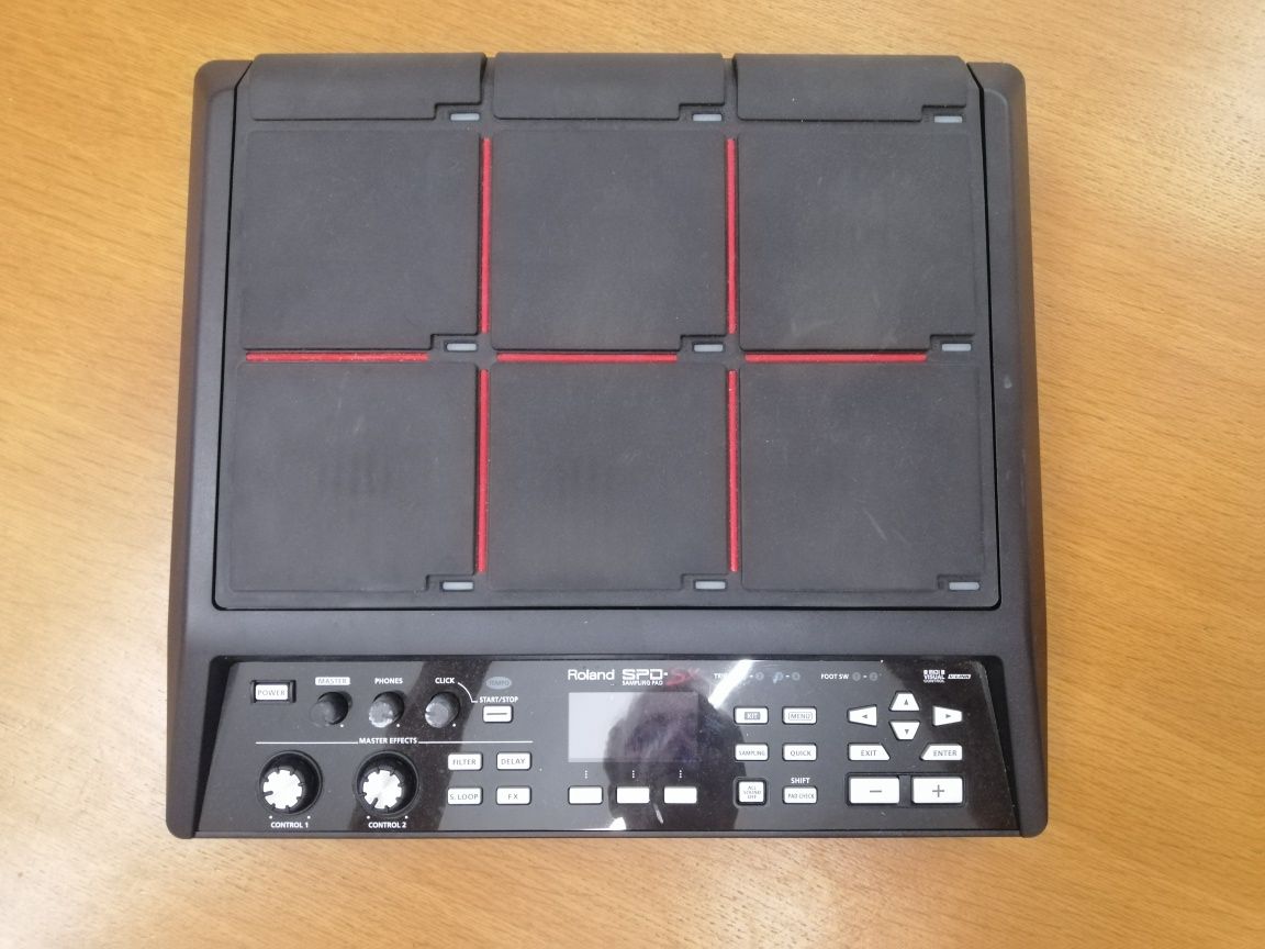 Vendo Roland SPD SX em excelente estado