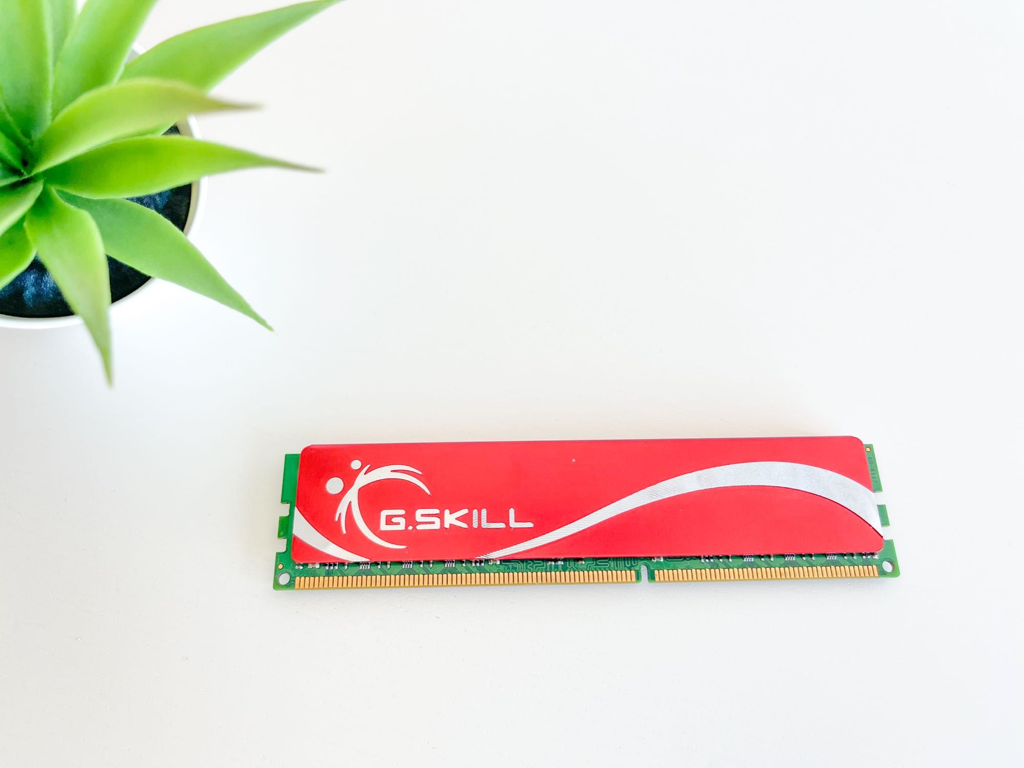 Memória DDR3 1333 2GB - G.SKILL