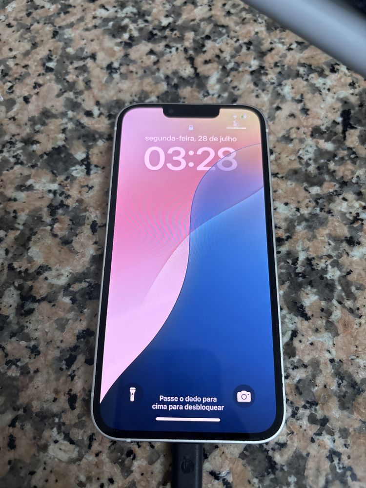 Iphone 13 em bom estado