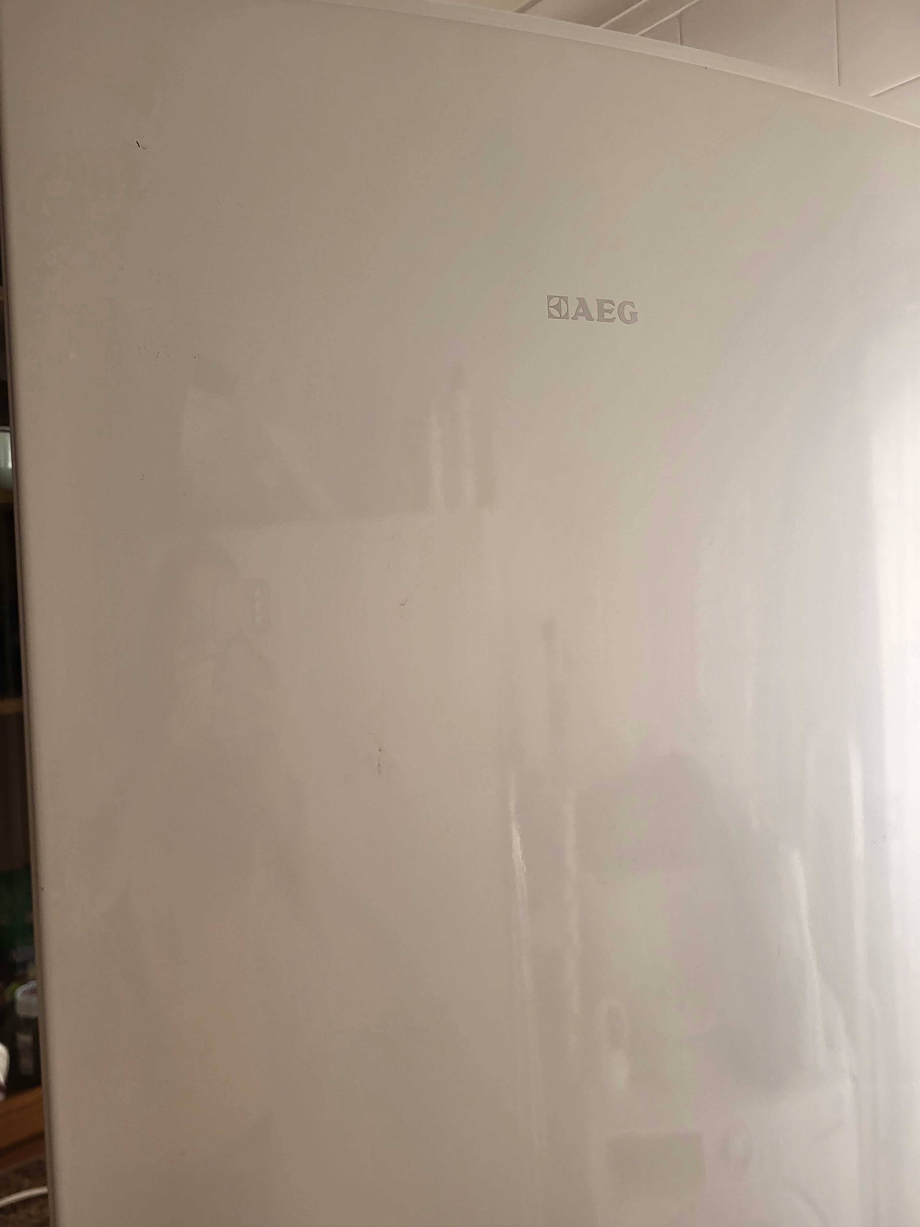 Frigorífico combinado AEG