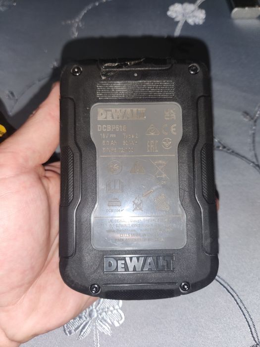 Wkretarka młot dcd709 oraz bateria 5ah powerstack dewalt