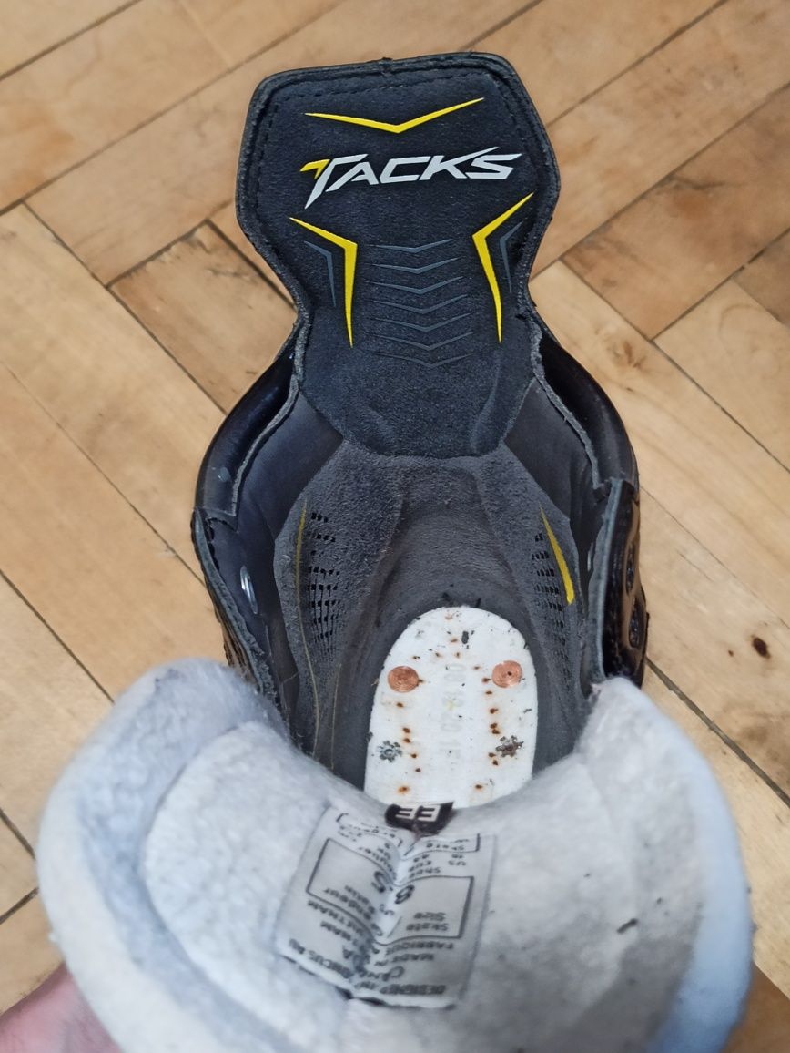 Хокейні ковзант CCM Tacks 9080 8.5 EE (2 комплекти лез)