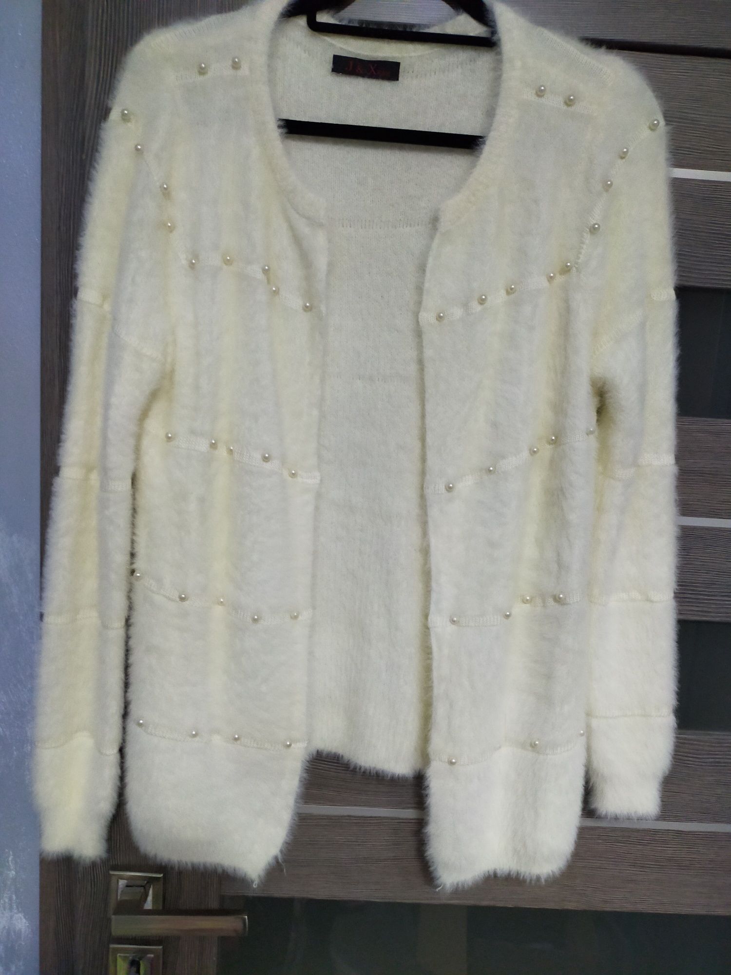 Sweter damski angorka ecru rozmiar XL
