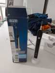 Szczoteczka elektryczna oral b Pro 1 700