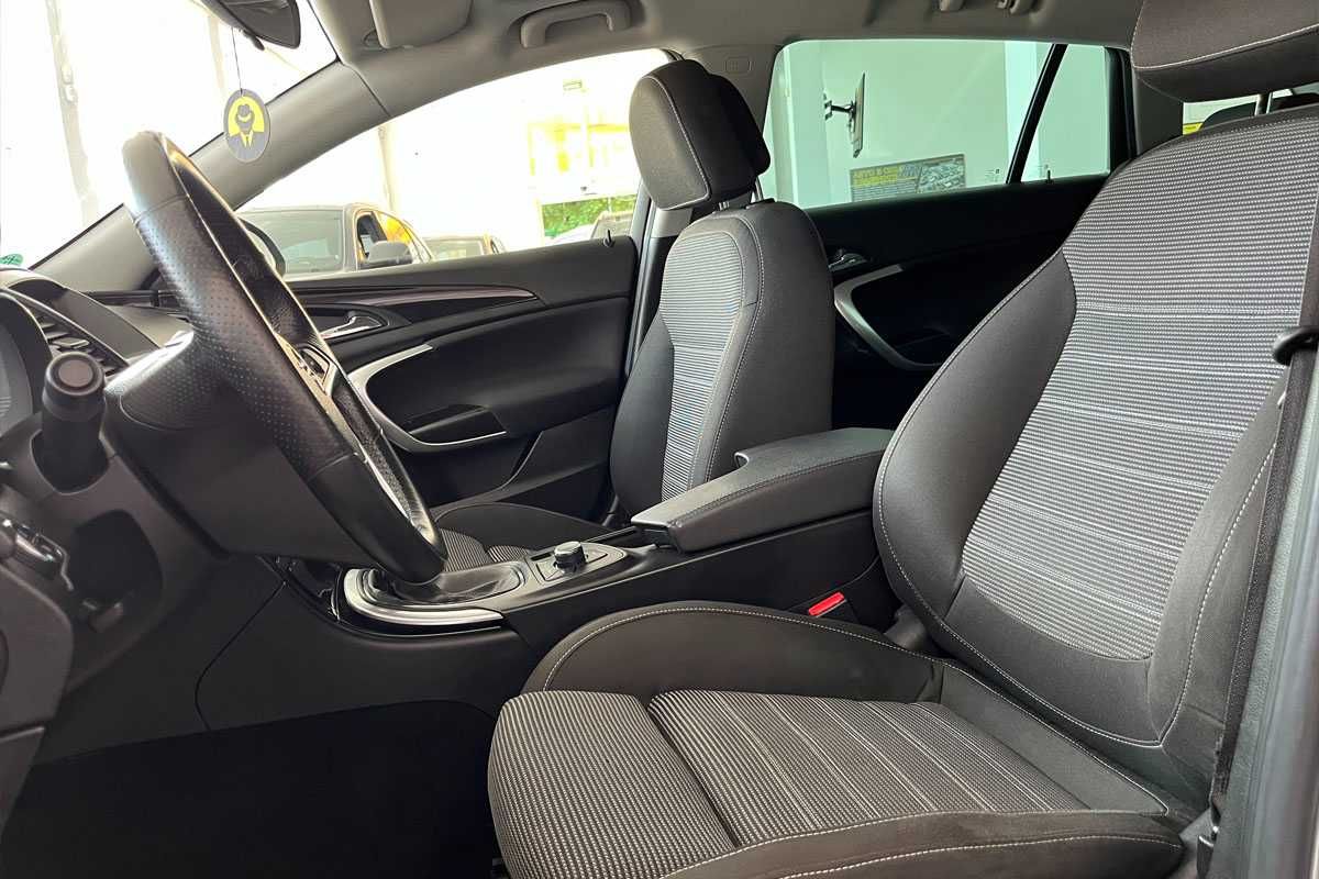 Opel Insignia 2010