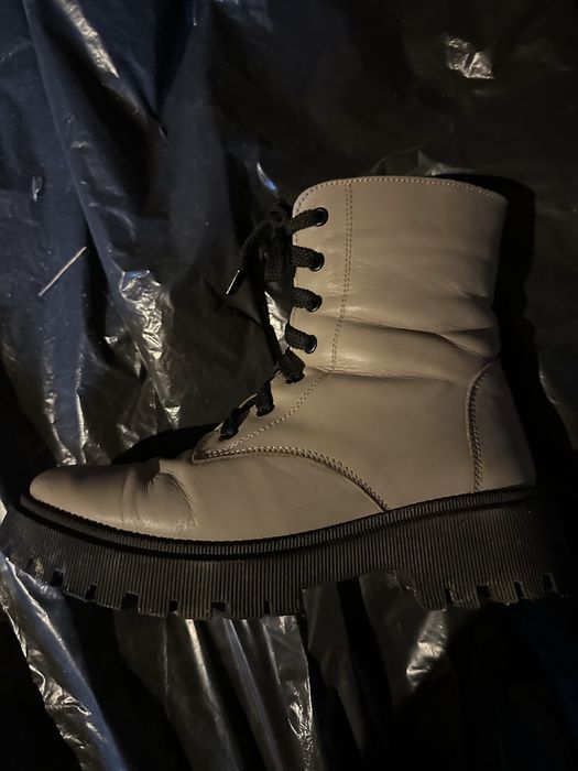 Черевички бежеві 38 розмір