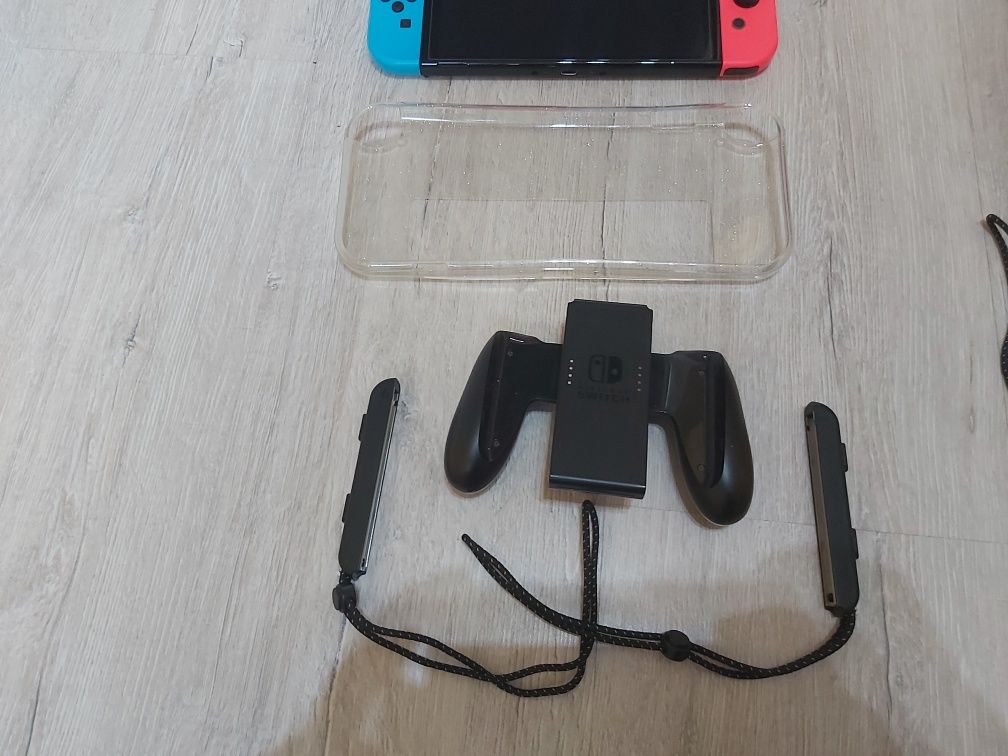 Full zestaw Nintendo Switch Oled