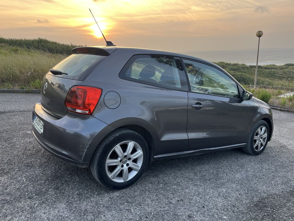 Volkswagen Polo 1.2 TDI 2012 - económico e impecável