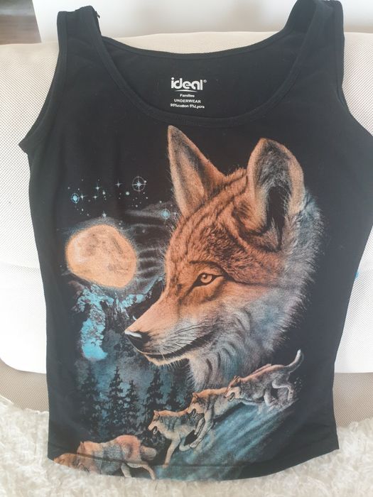 Bluzka na ramiączkach z dodatkiem lucry