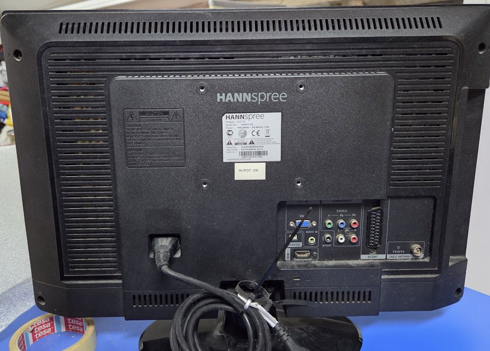 TV HANNspree 22"