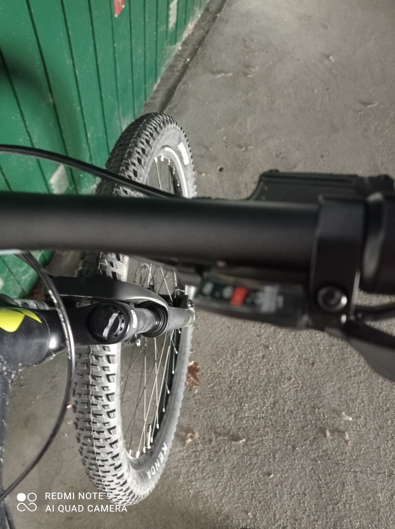 Bicicleta BTT Scoot 29''