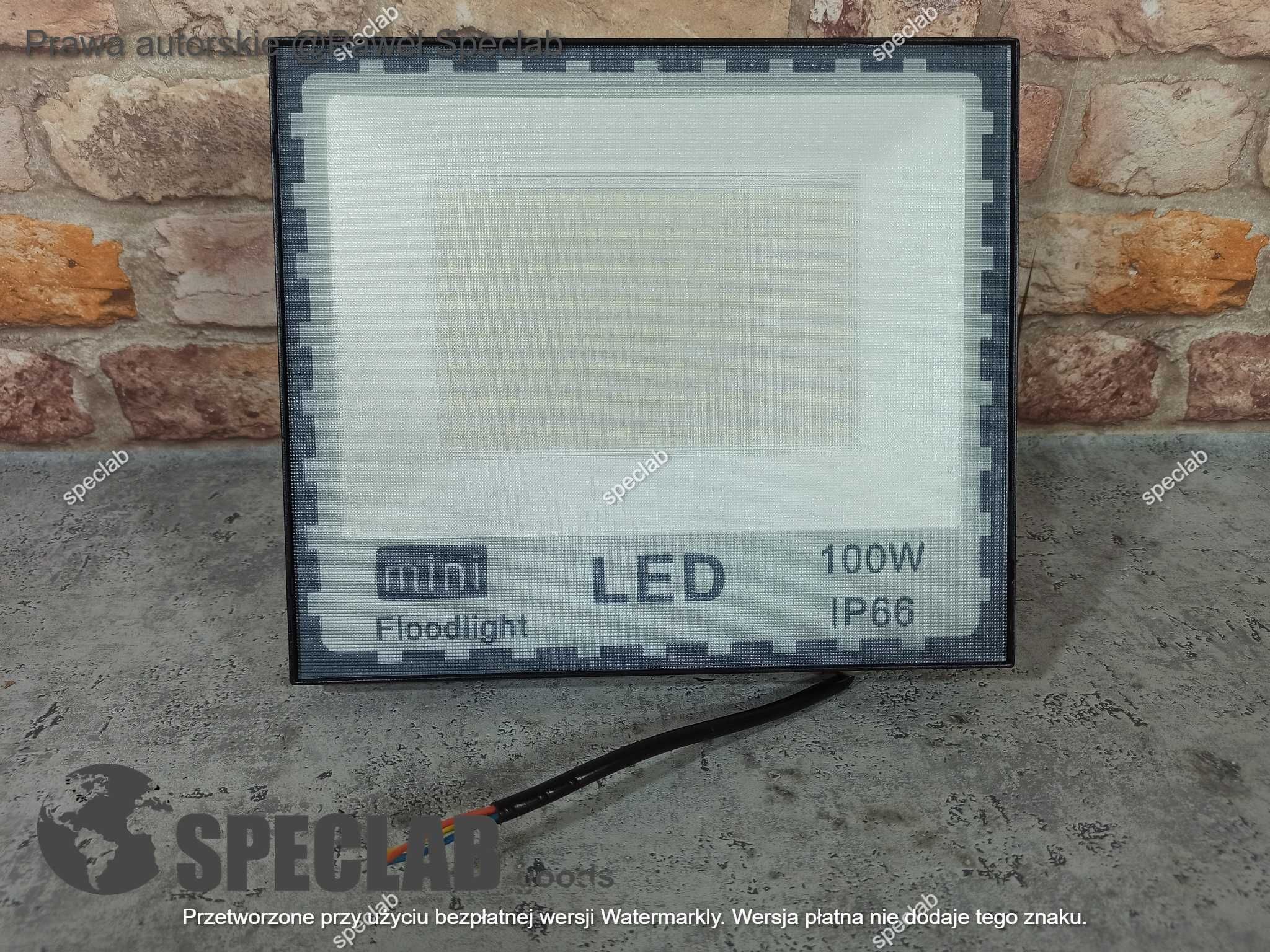 LED Naświetlacz 100W, klasa A