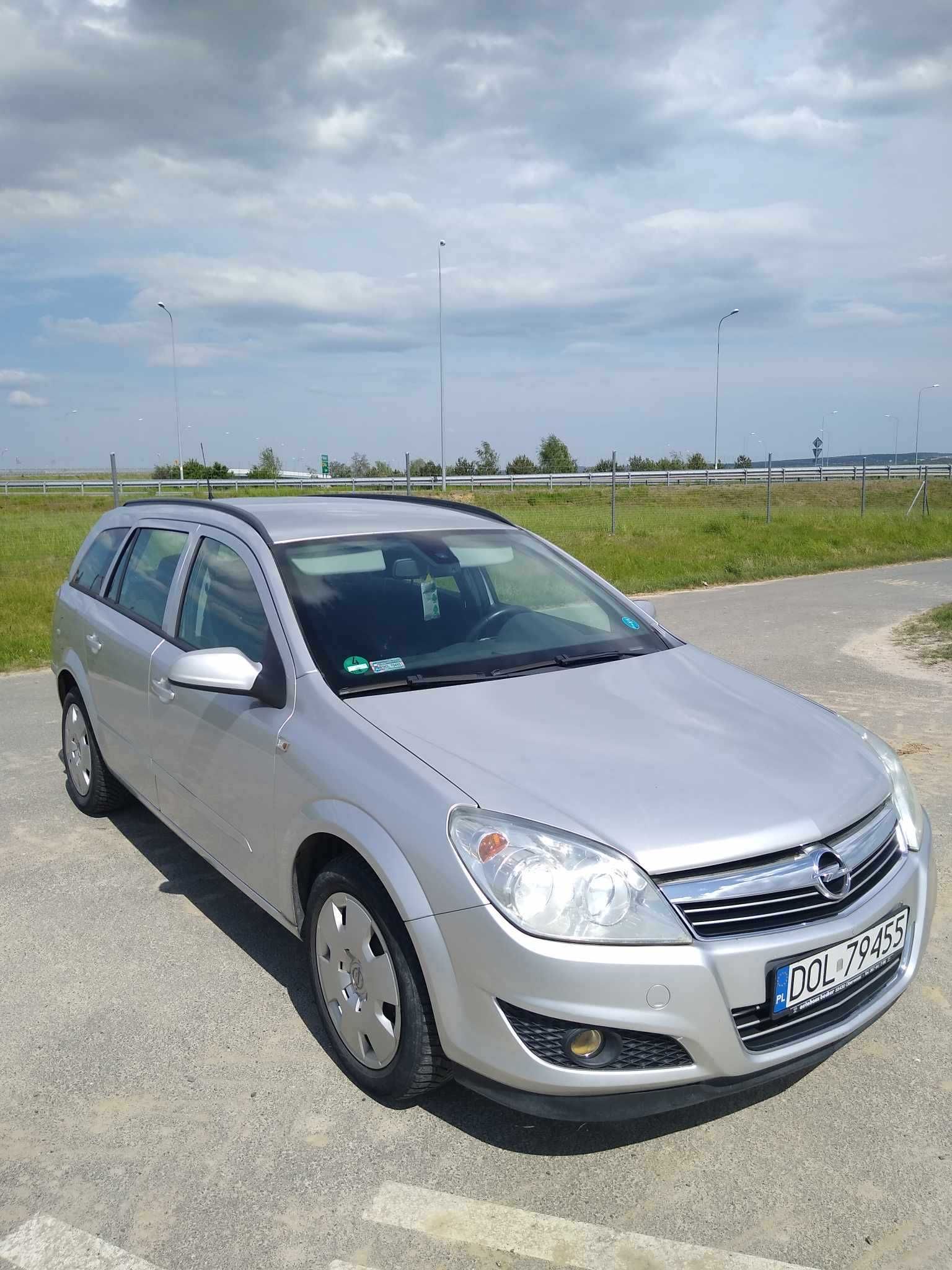 Opel Astra 1.6 H benzyna