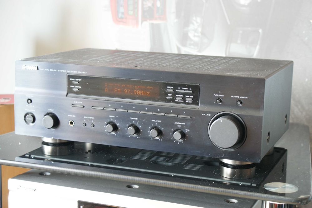 Amplituner stereo Yamaha RX-497