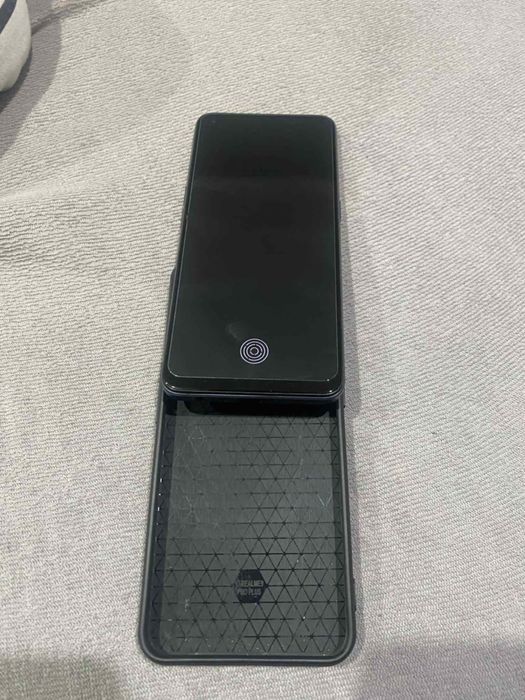 Realme 9 pro plus 5G 8/256