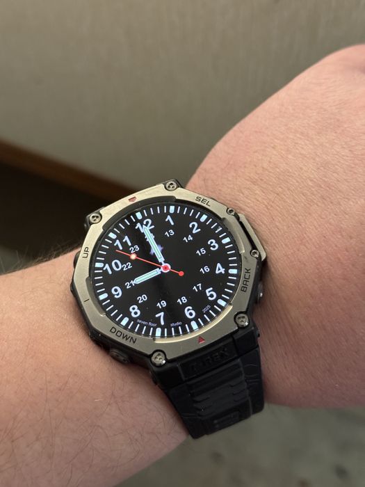 Продам Amazfit T-Rex 3