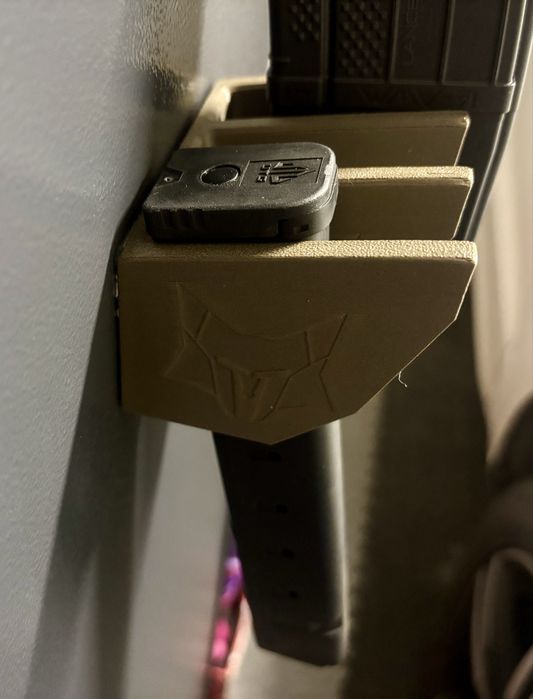 Uchwyt na magazynki AR-15,PCC 9mm glock i inne