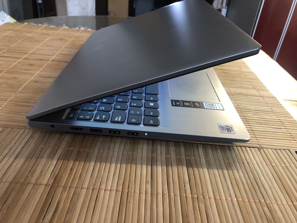 Ноутбук Lenovo IdeaPad3 Core i3-1005G1 8GB DDR4 SSD: 500 ГБ (як новий)