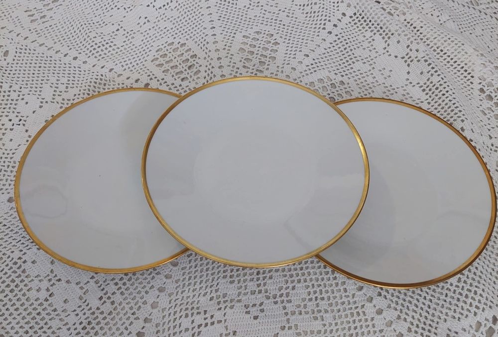 Hutschenreuther Hohenberg Bavaria - 3 płaskie talerze obiadowe 
Elegan