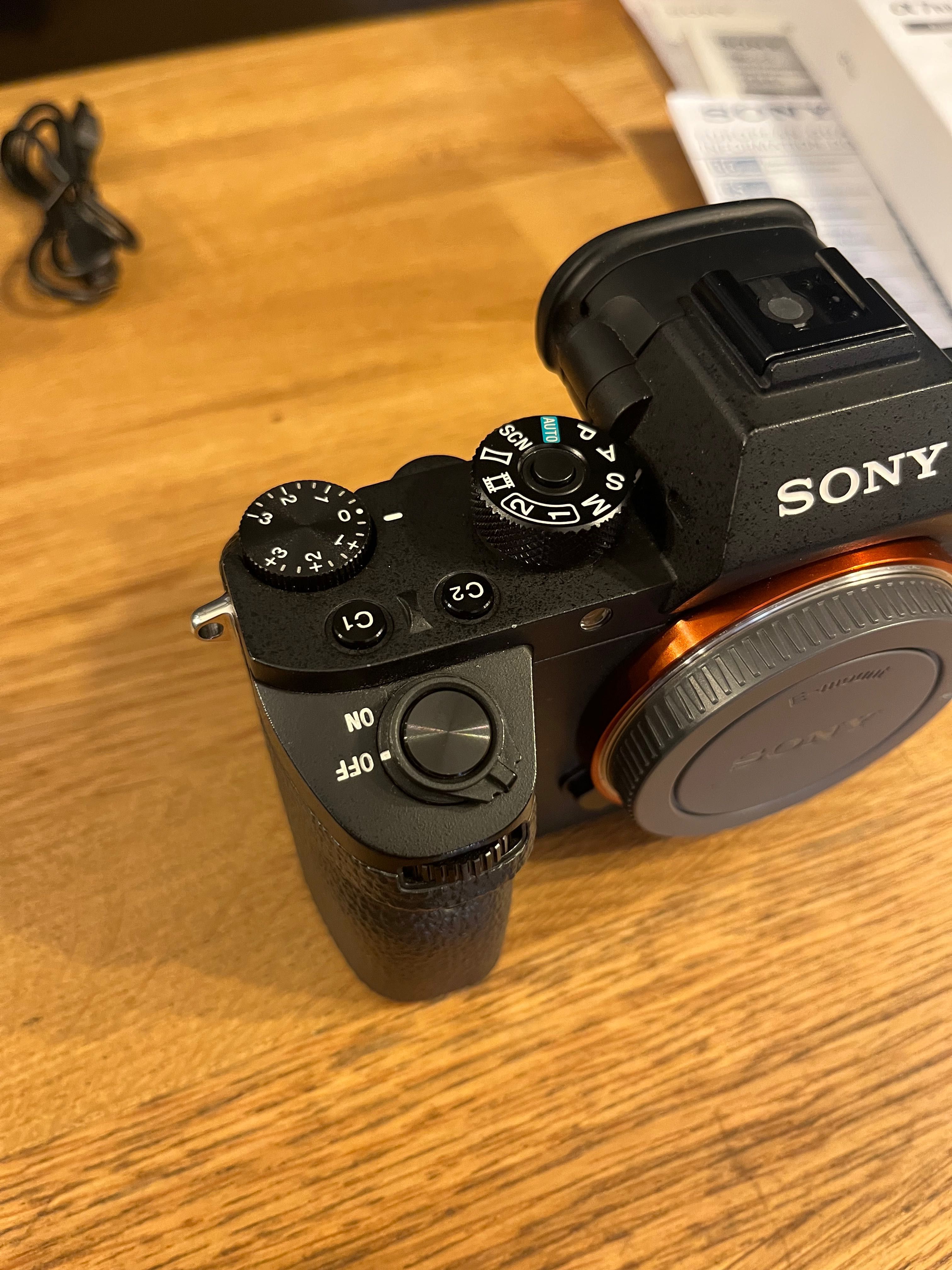 Camera Sony A7RII Apenas 7614 Clicks!
