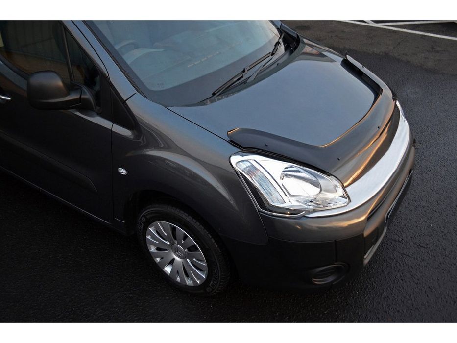 Citroen Berlingo, Peugeot Partner Дефлектор капота (мухобойка) EuroCap