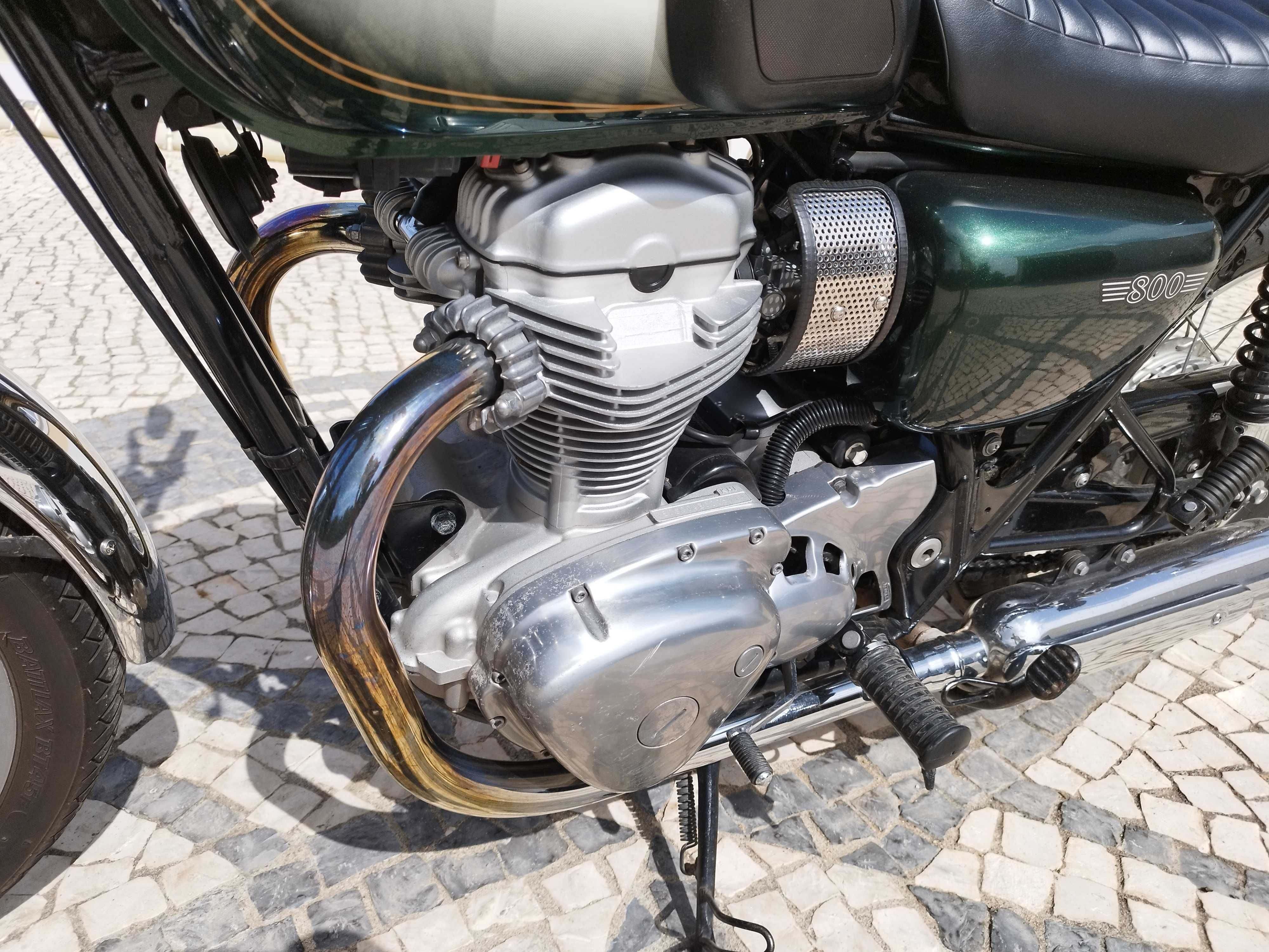 kawasaki w800 muito estimada