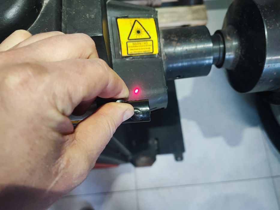 Wyważarka wyswietlacz laser mało uzywana