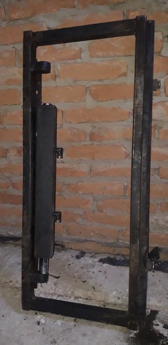 Каретка для погрущика позиціонер бокового зміщення