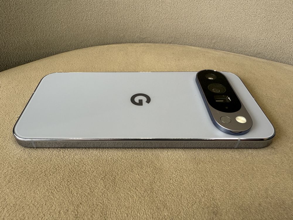 Google Pixel 10 Pro XL 16/256GB Moonstone