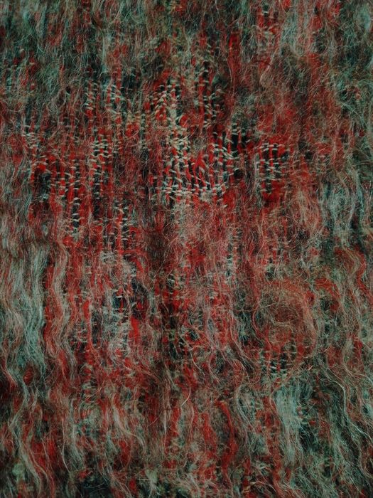 Продаються шарфи махерові.