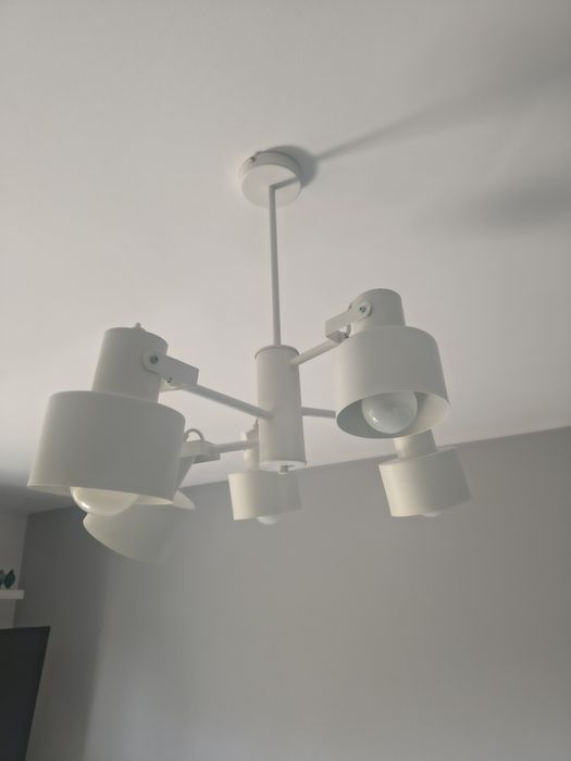 Lampy sufitowe białe na żarowki