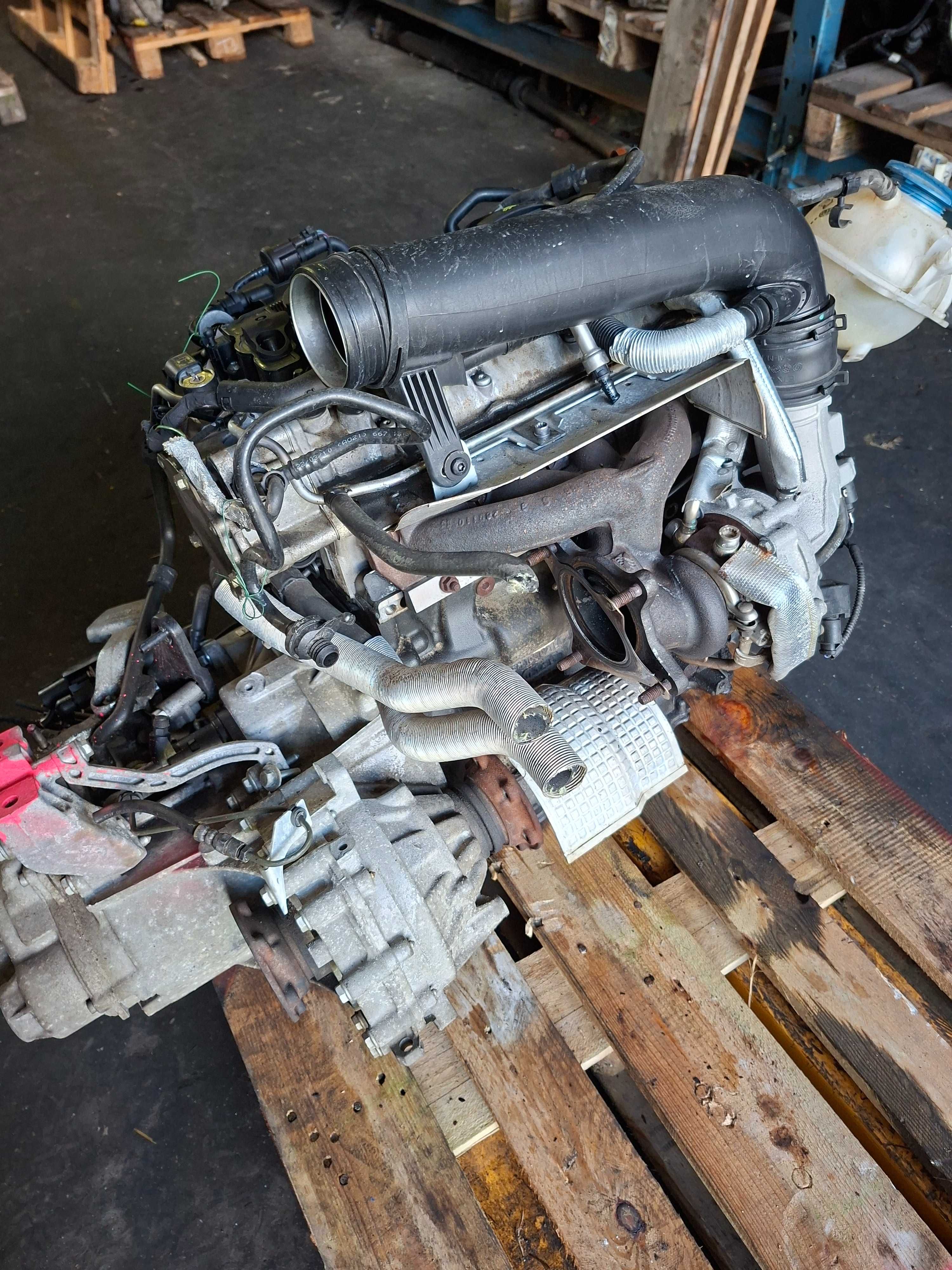 Silnik 1.8 TFSI CDA Skoda superB Seat Volkswagen kompletny
