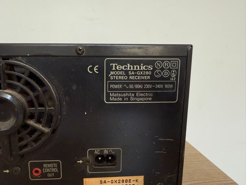 Amplituner Technics SA-GX280