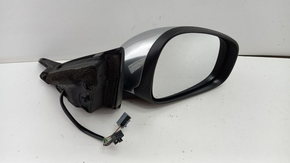 Зеркало правое Alfa Romeo Giulietta 940 7+2pin 2010 E1021081