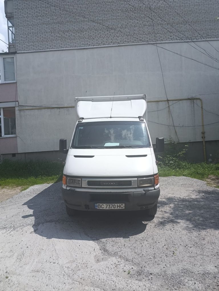 Продаж авто Iveco Dauly