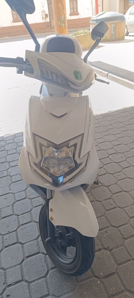 Mota Scooter Elétrica Seminova - Milg