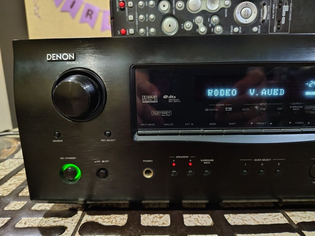 Аудіо-відео ресівер Denon AVR-1908