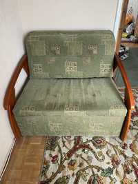 Mała sofa rozkładana używana